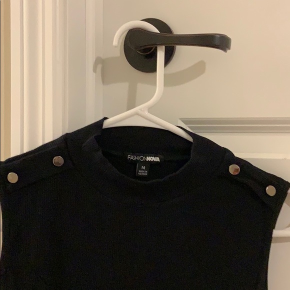 Fashion Nova Tank! - Picture 4 of 4